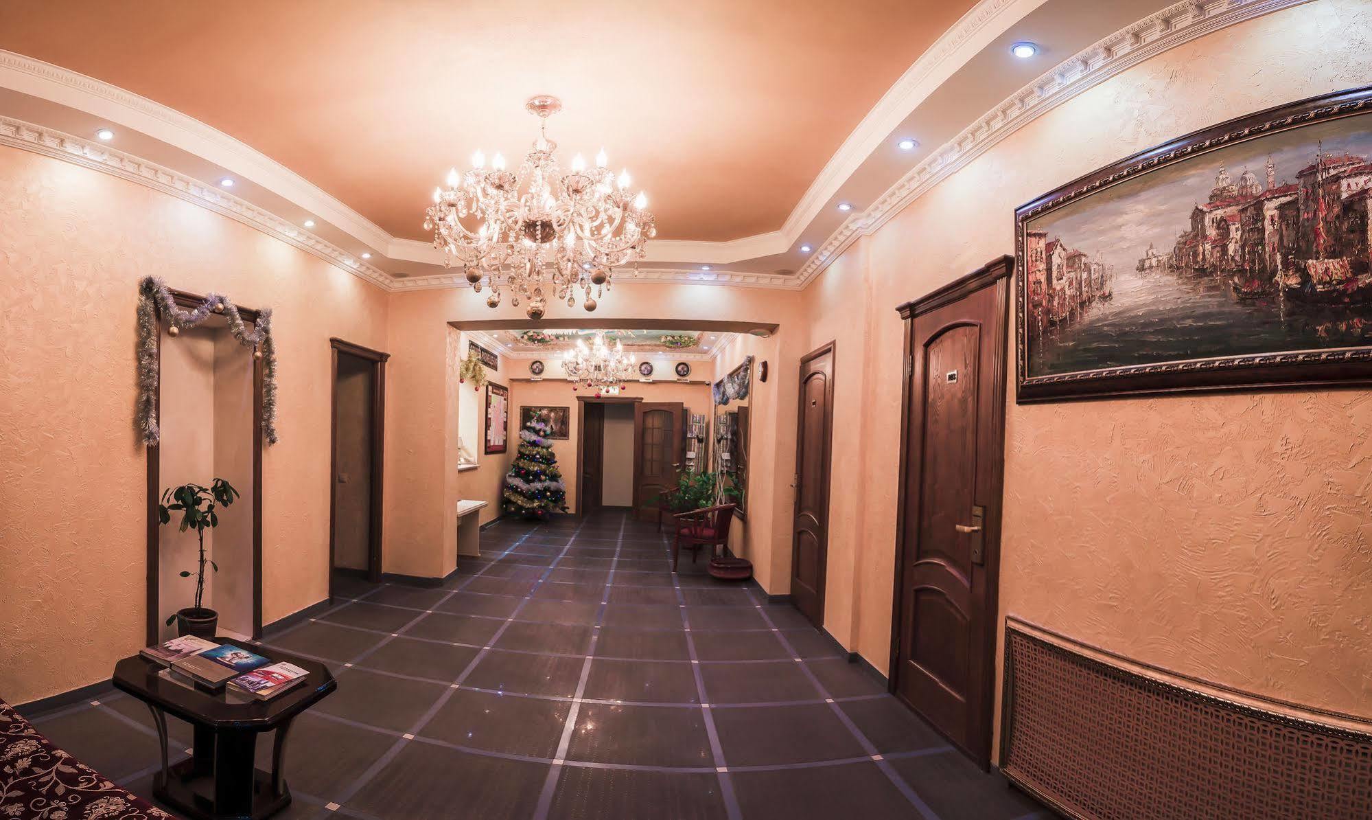 Valencia Hotel Krasnodar Ngoại thất bức ảnh