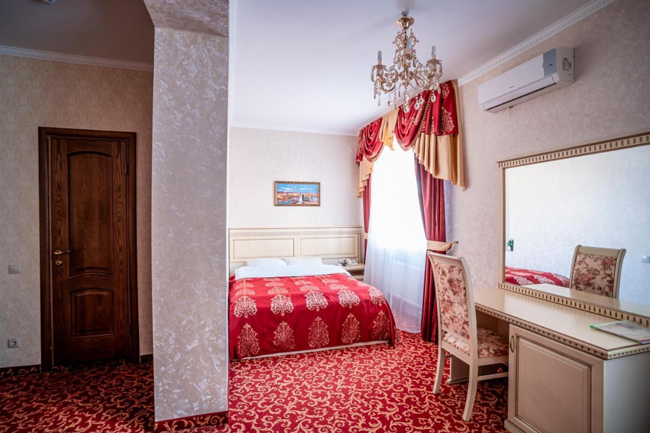 Valencia Hotel Krasnodar Ngoại thất bức ảnh